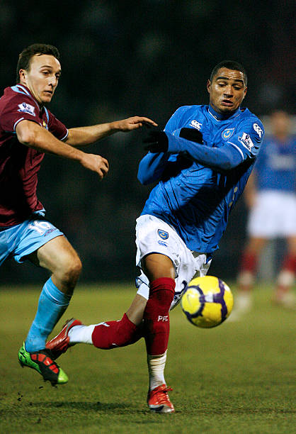 场上演绎属 场上演绎属